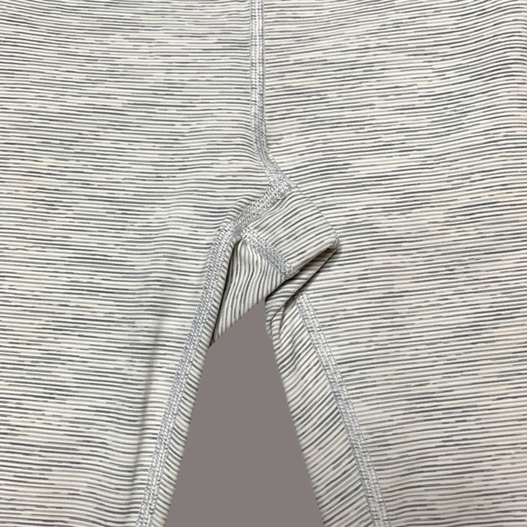 Lululemon High Rise Align Leggings Size 4 Wee Are From Space Nimbus Battleship - Picture 2 of 8